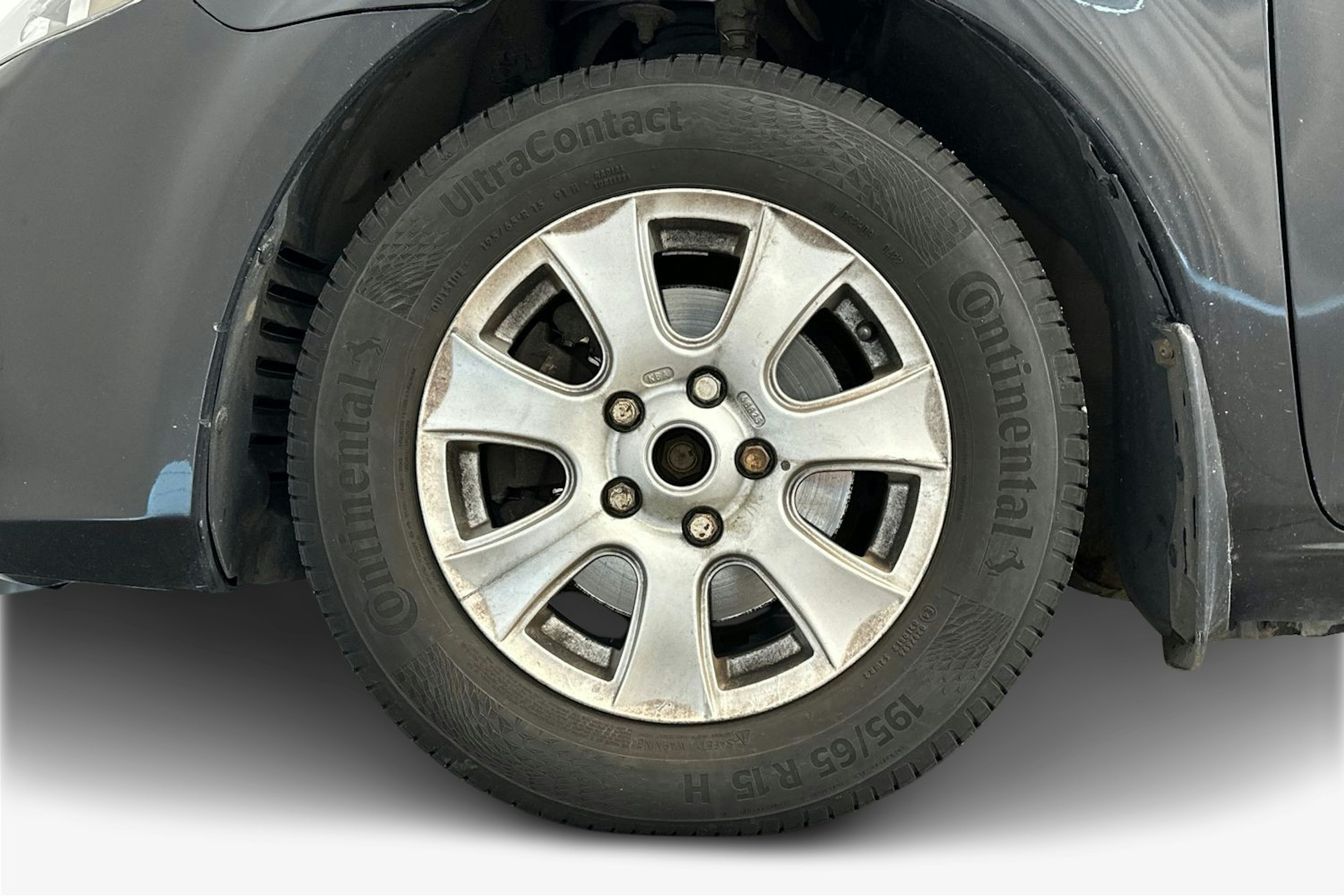 musta Mazda 6 2006 kuva 9.