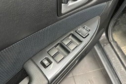 musta Mazda 6 2006 kuva 12.