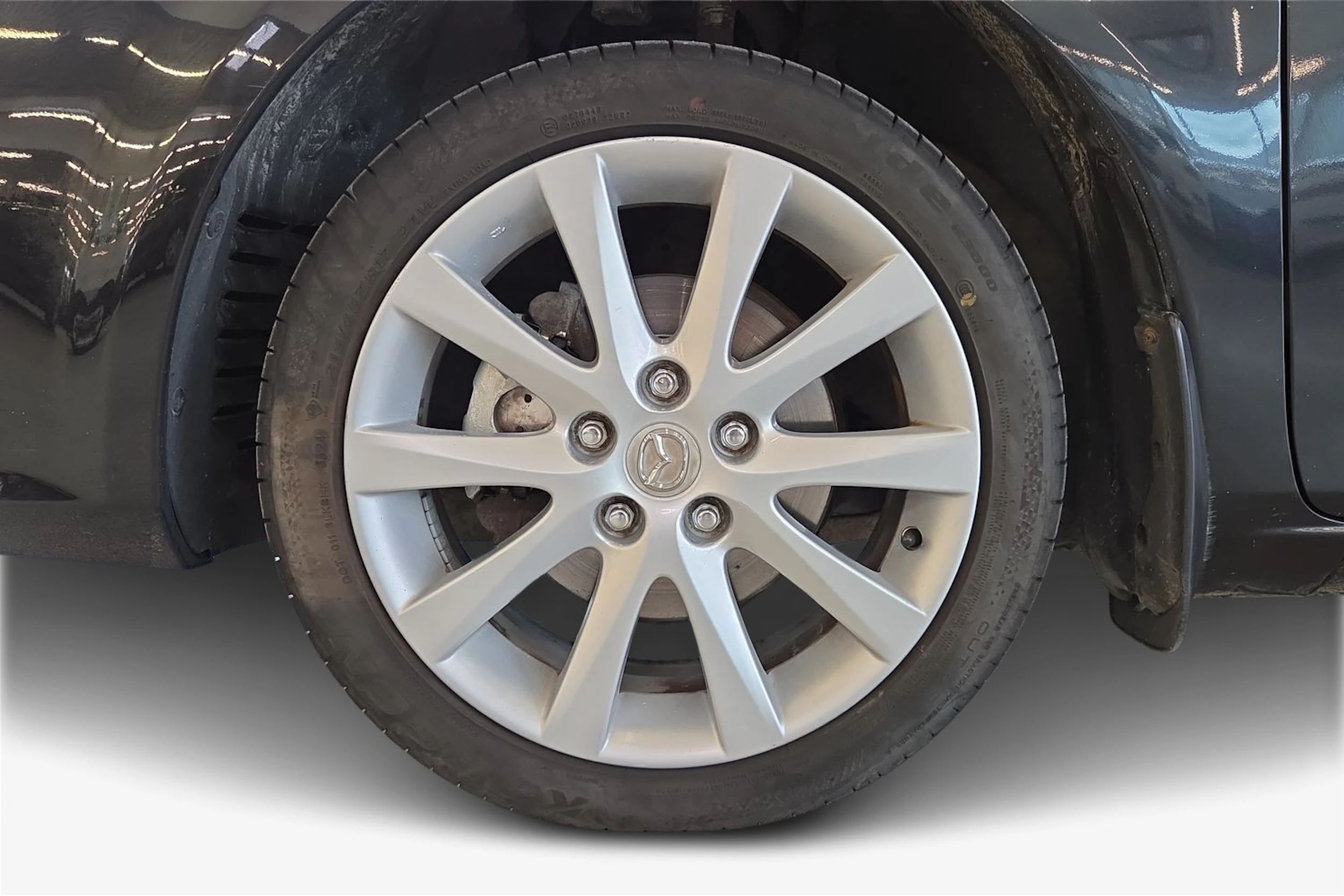 Musta Mazda 6 2007 kuva 9.