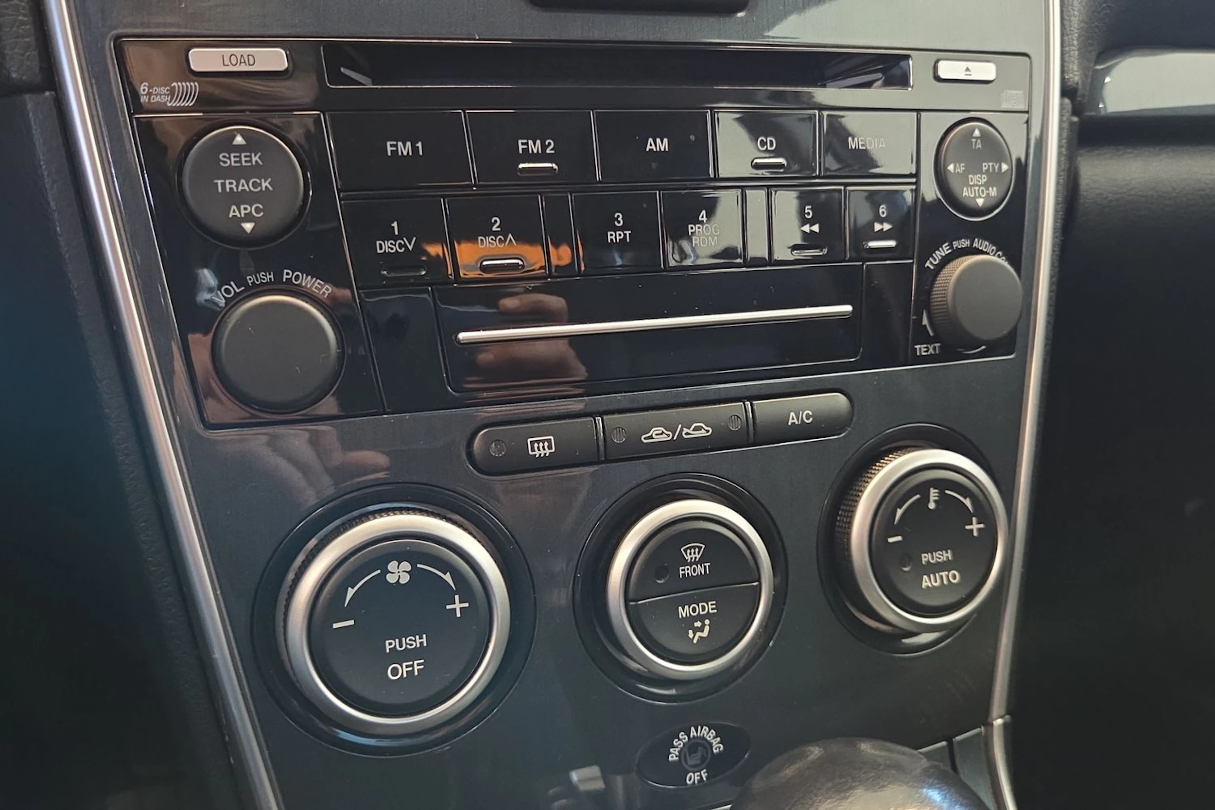 Musta Mazda 6 2007 kuva 15.