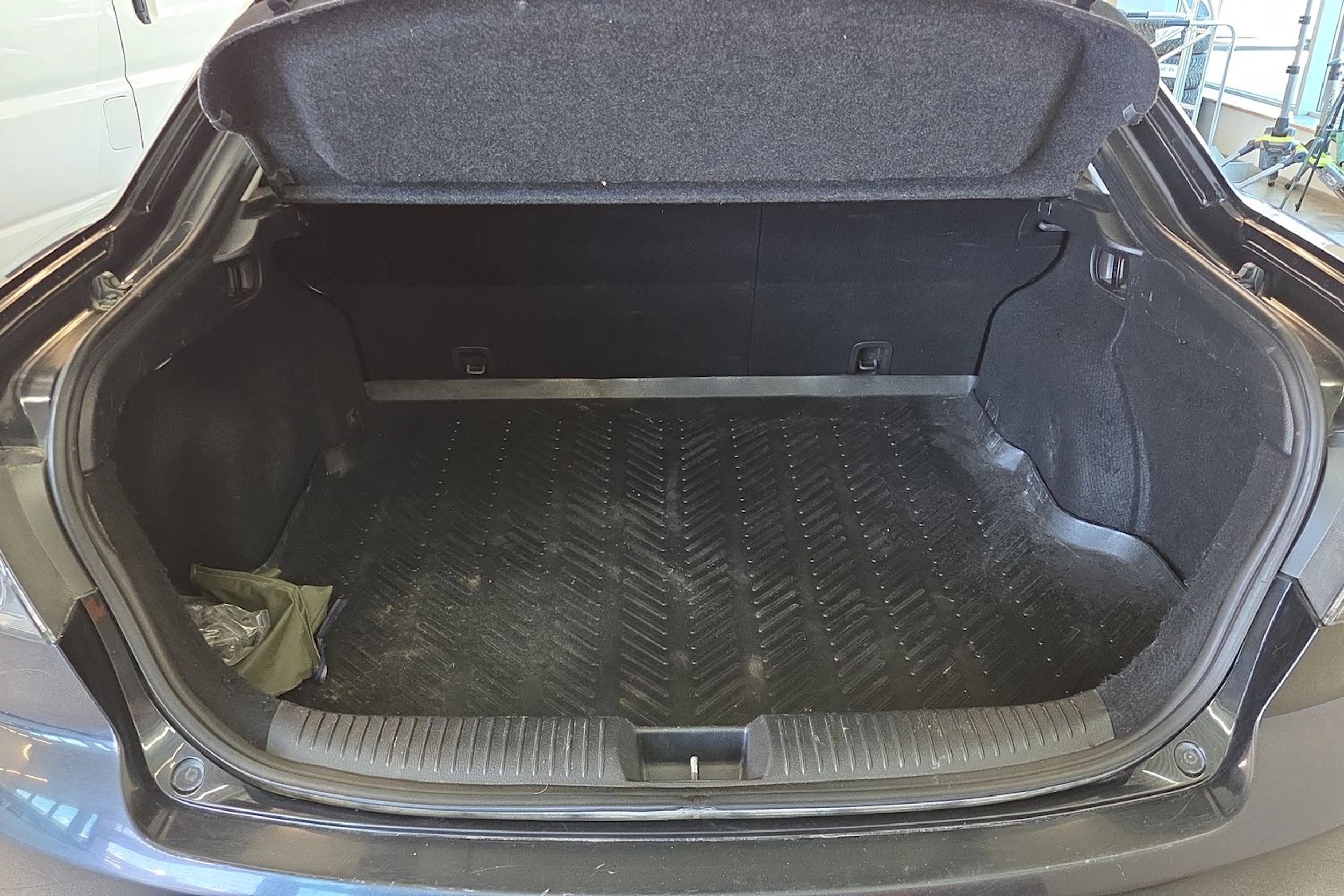 Musta Mazda 6 2007 kuva 17.