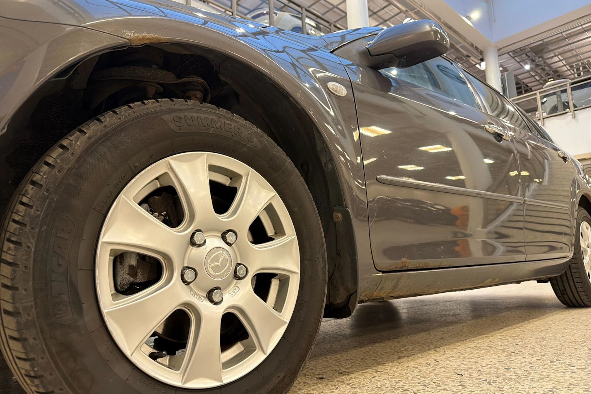 harmaa Mazda 6 2007 kuva 38.