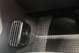 punainen Mazda 6 2007 kuva 21.
