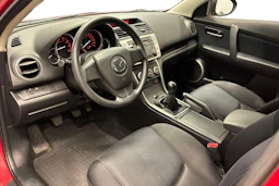 punainen Mazda 6 2008 kuva 6.