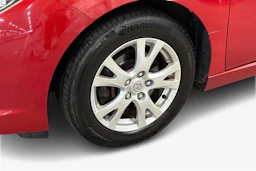 punainen Mazda 6 2008 kuva 9.