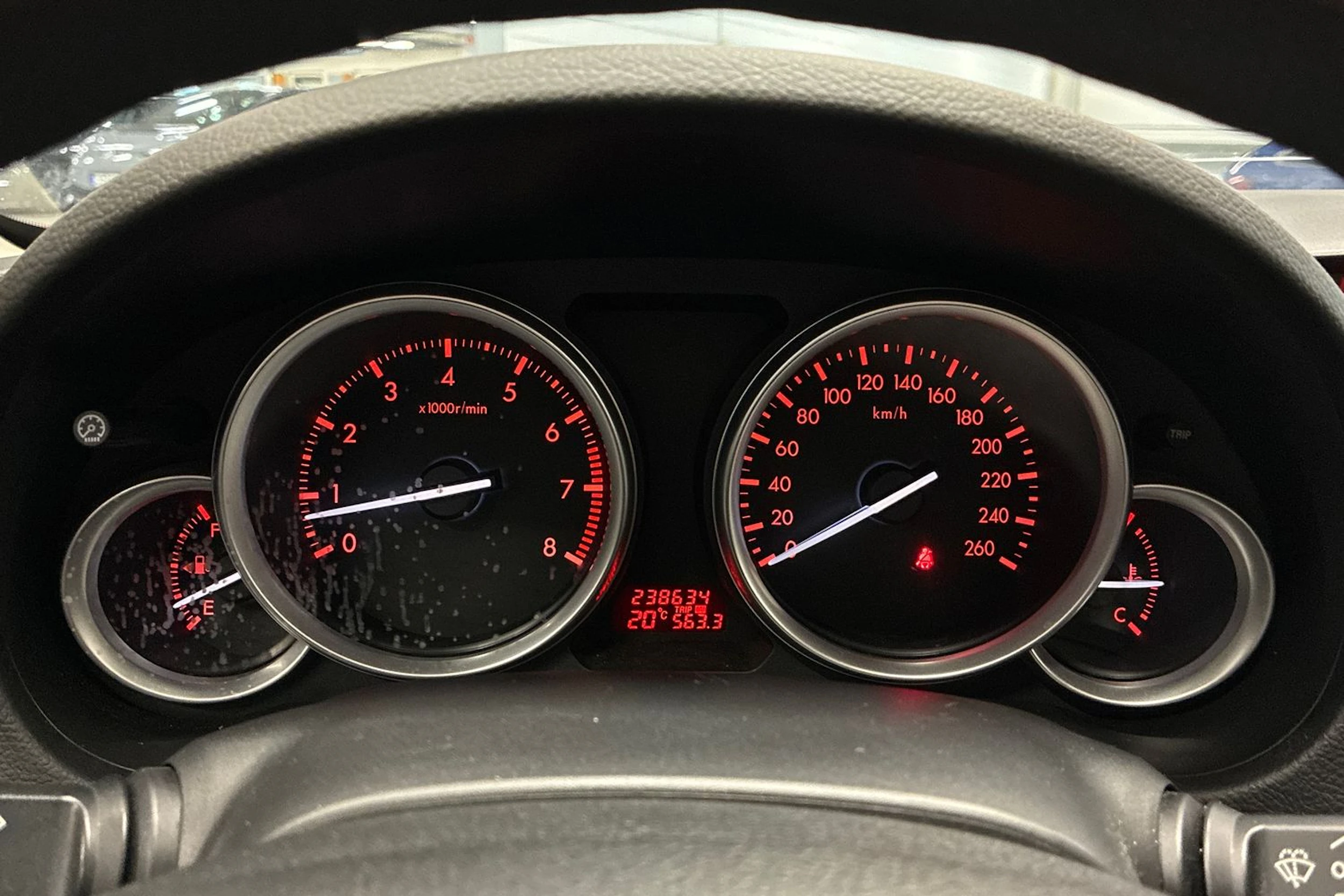 punainen Mazda 6 2008 kuva 12.