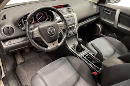 Valkoinen Mazda 6 2008 kuva 6.