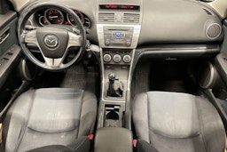 Valkoinen Mazda 6 2008 kuva 7.