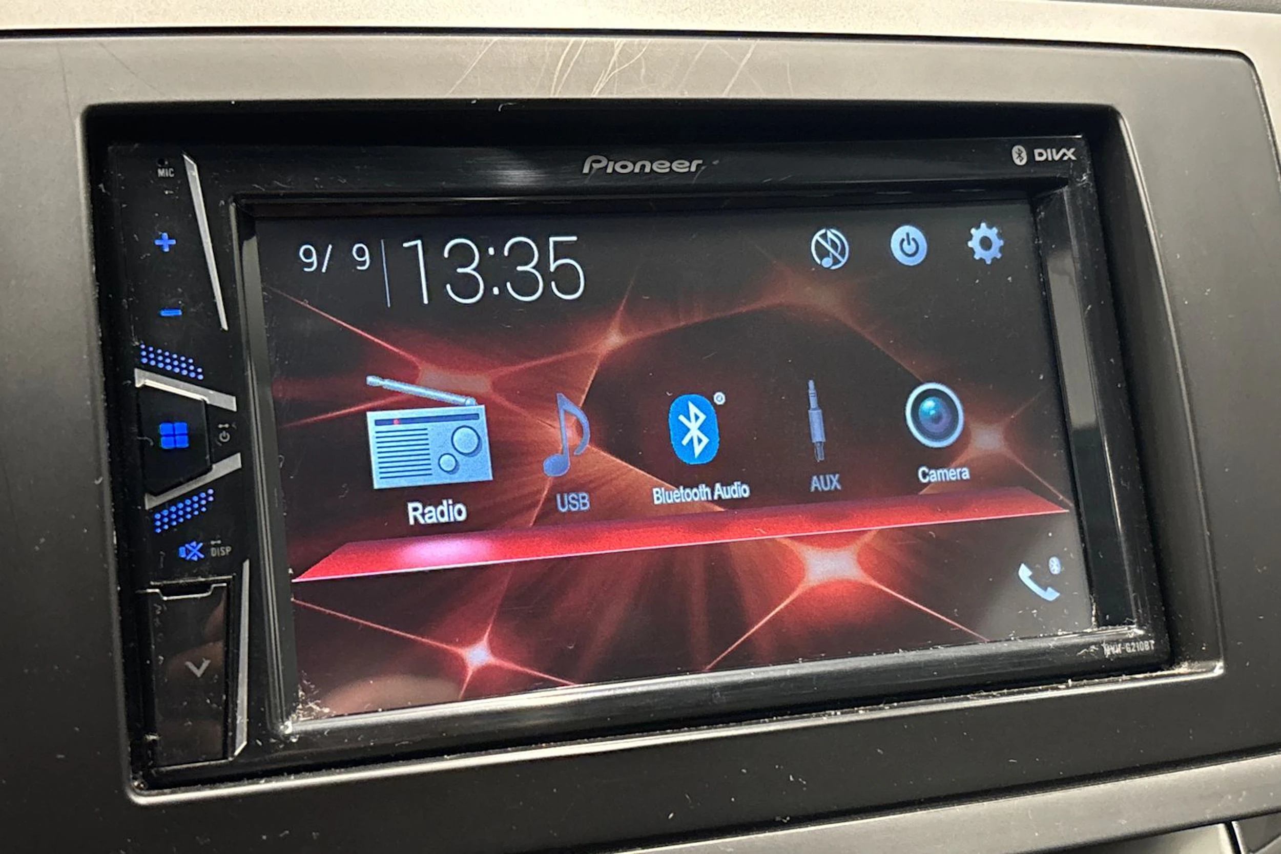 punainen Mazda 6 2009 kuva 19.