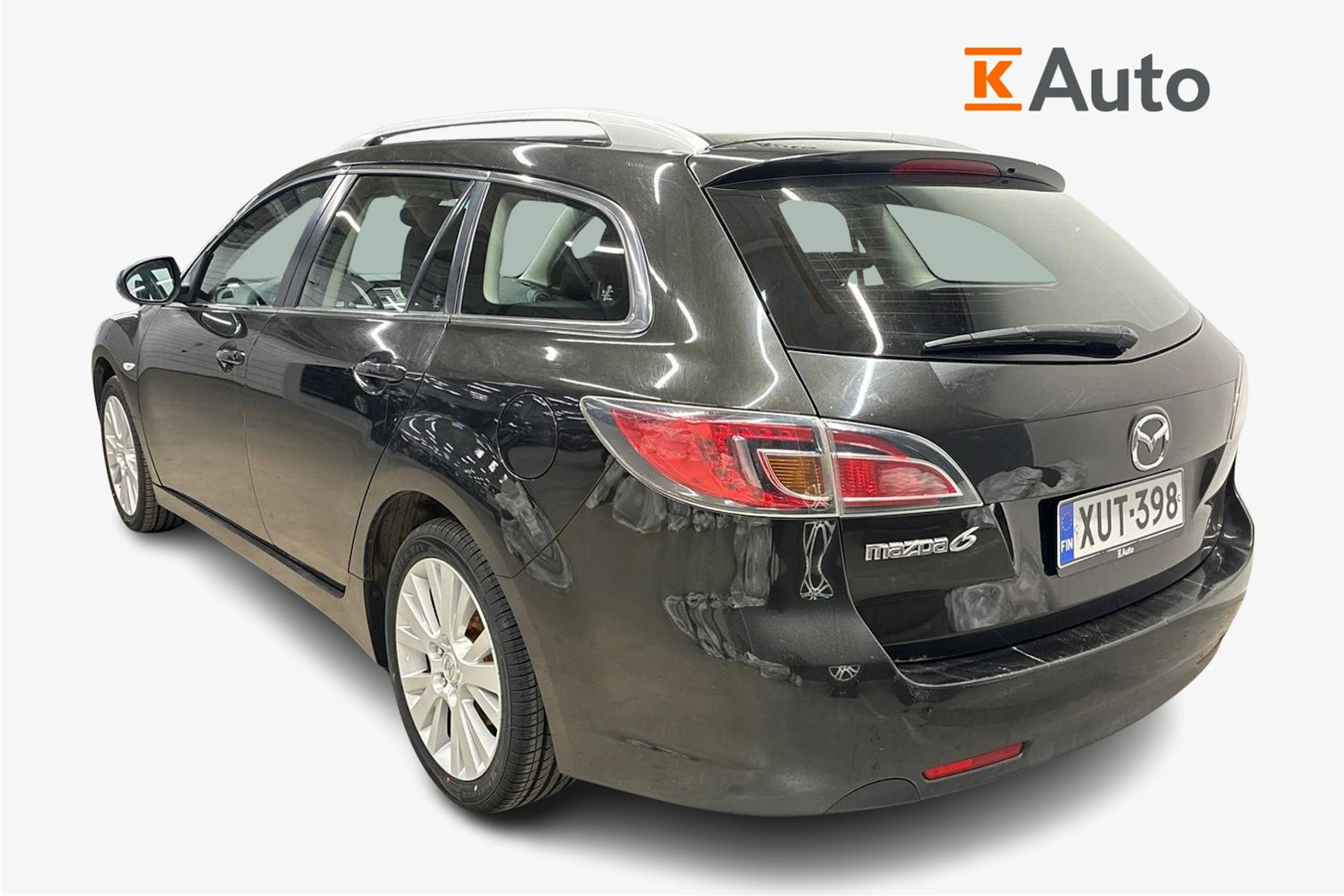Musta Mazda 6 2009 kuva 3.