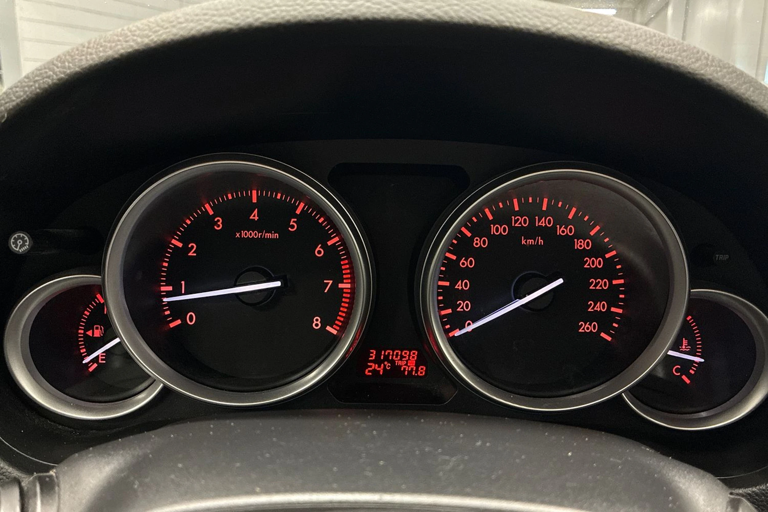 Musta Mazda 6 2009 kuva 16.