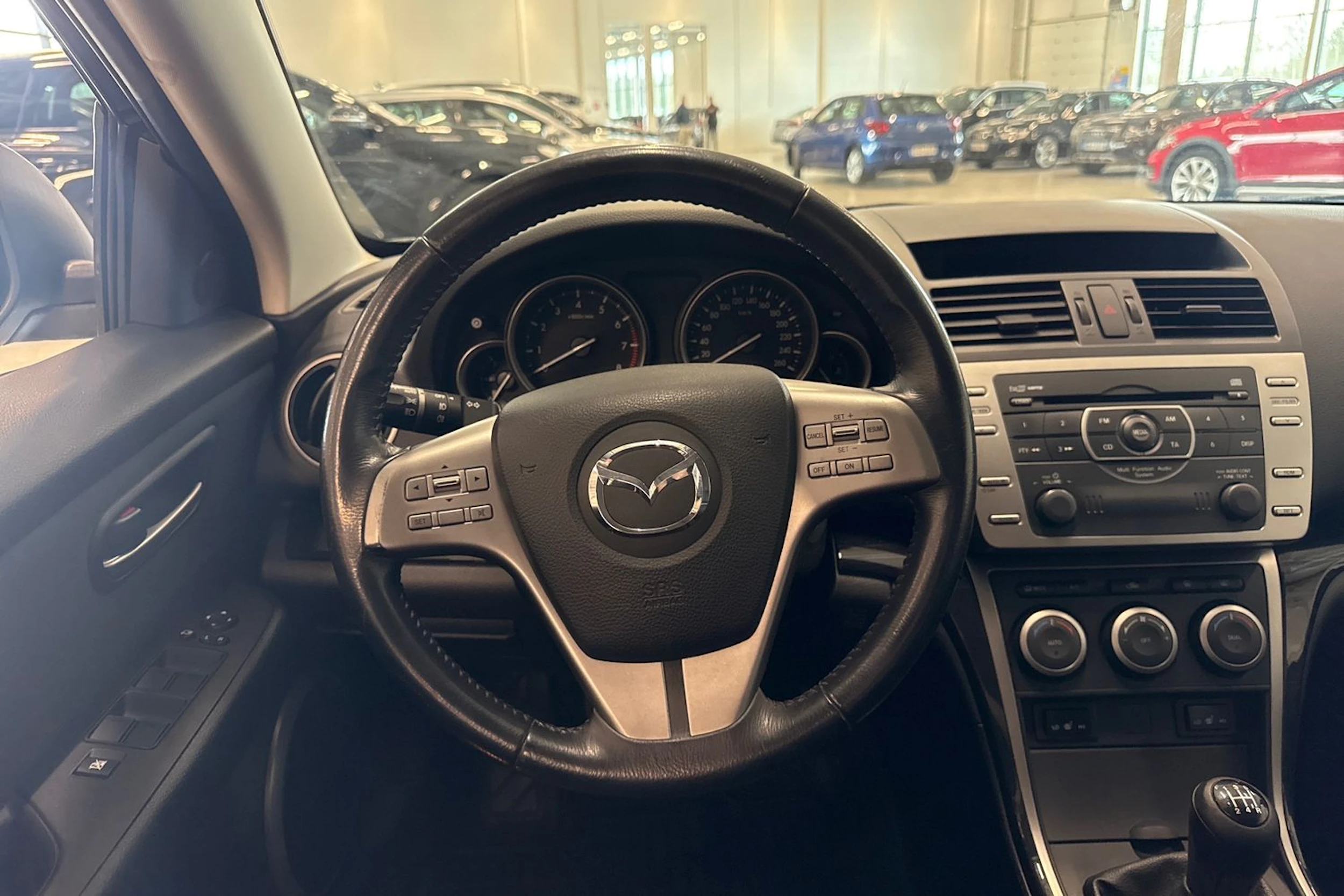 harmaa Mazda 6 2010 kuva 11.