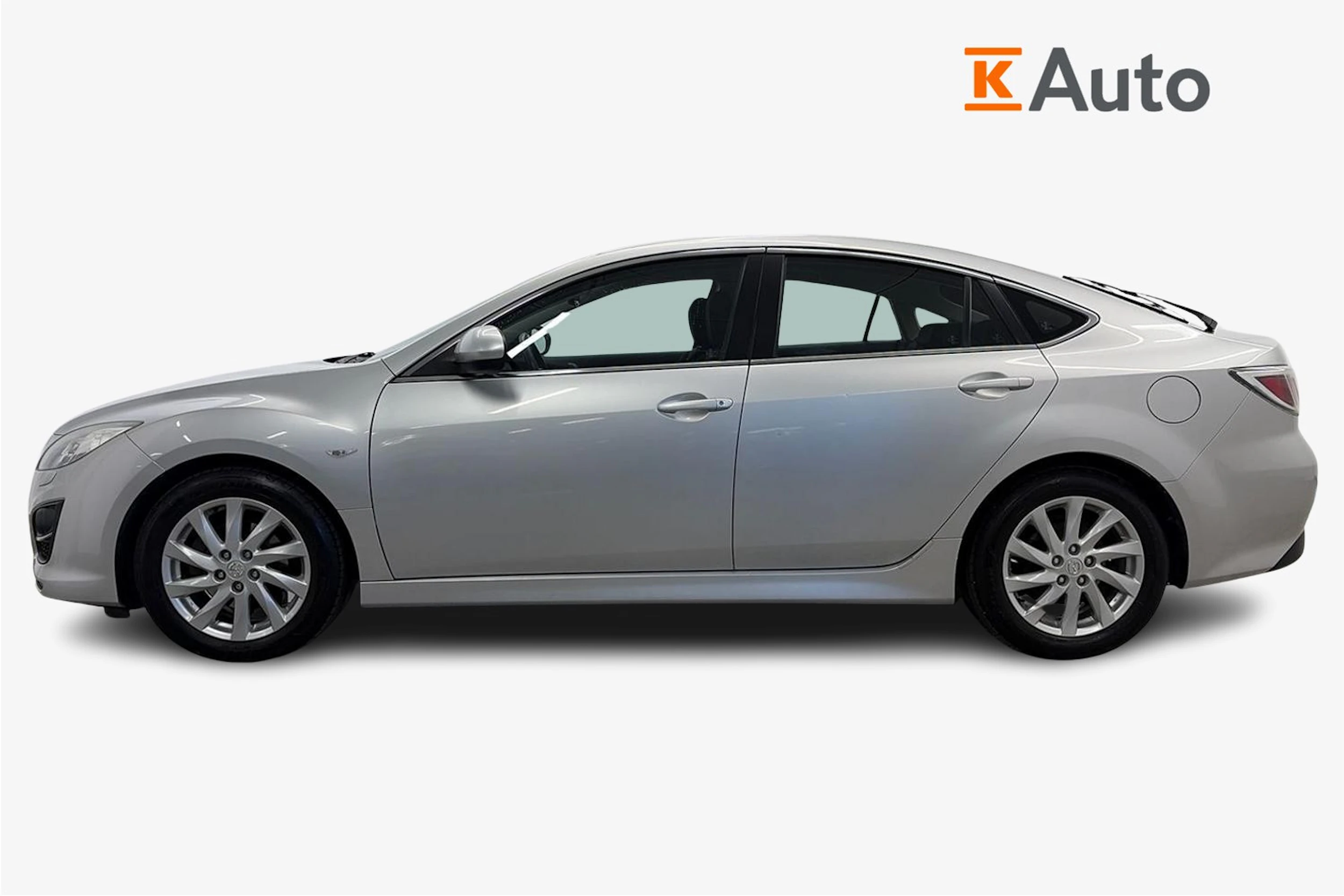 Harmaa Mazda 6 2011 kuva 5.