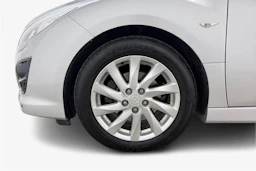 Harmaa Mazda 6 2011 kuva 9.