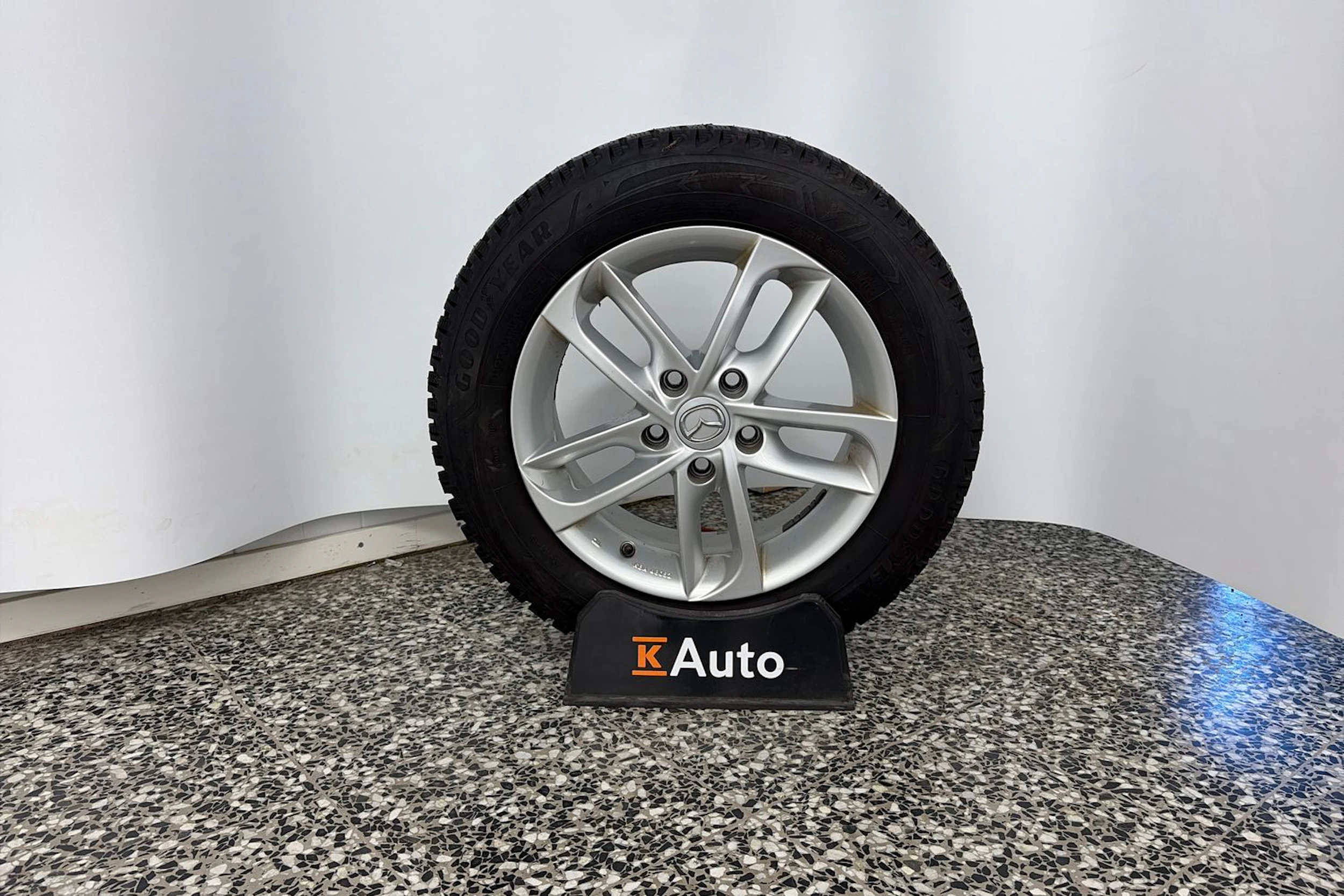 Harmaa Mazda 6 2011 kuva 10.