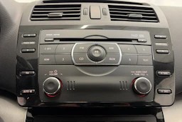Harmaa Mazda 6 2011 kuva 17.