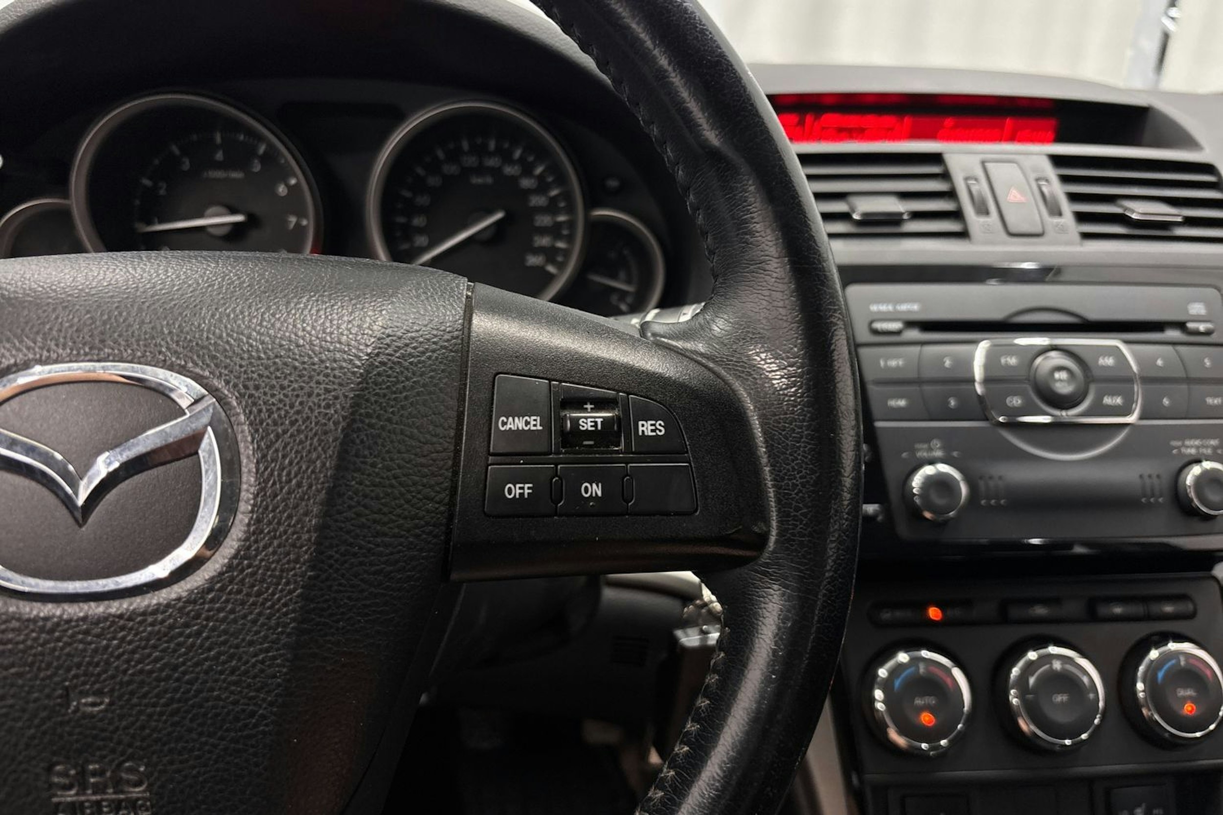 harmaa Mazda 6 2012 kuva 21.