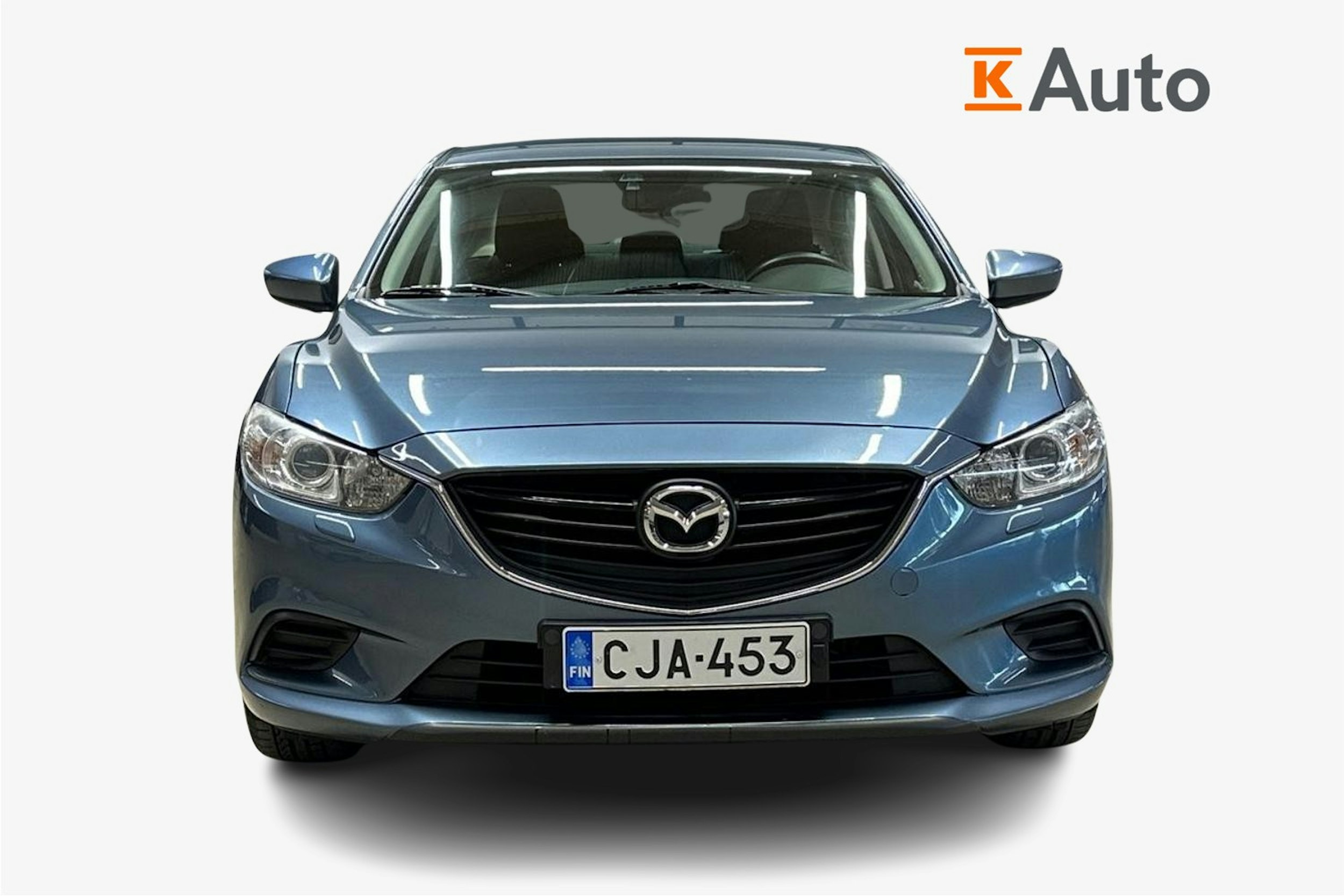 sininen Mazda 6 2013 kuva 5.
