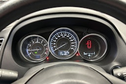 sininen Mazda 6 2013 kuva 22.