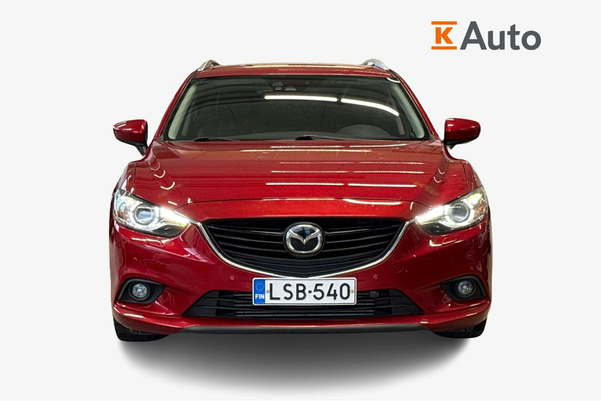 Punainen Mazda 6 2013 kuva 5.