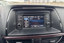Punainen Mazda 6 2013 kuva 20.