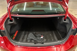 punainen Mazda 6 2013 kuva 30.