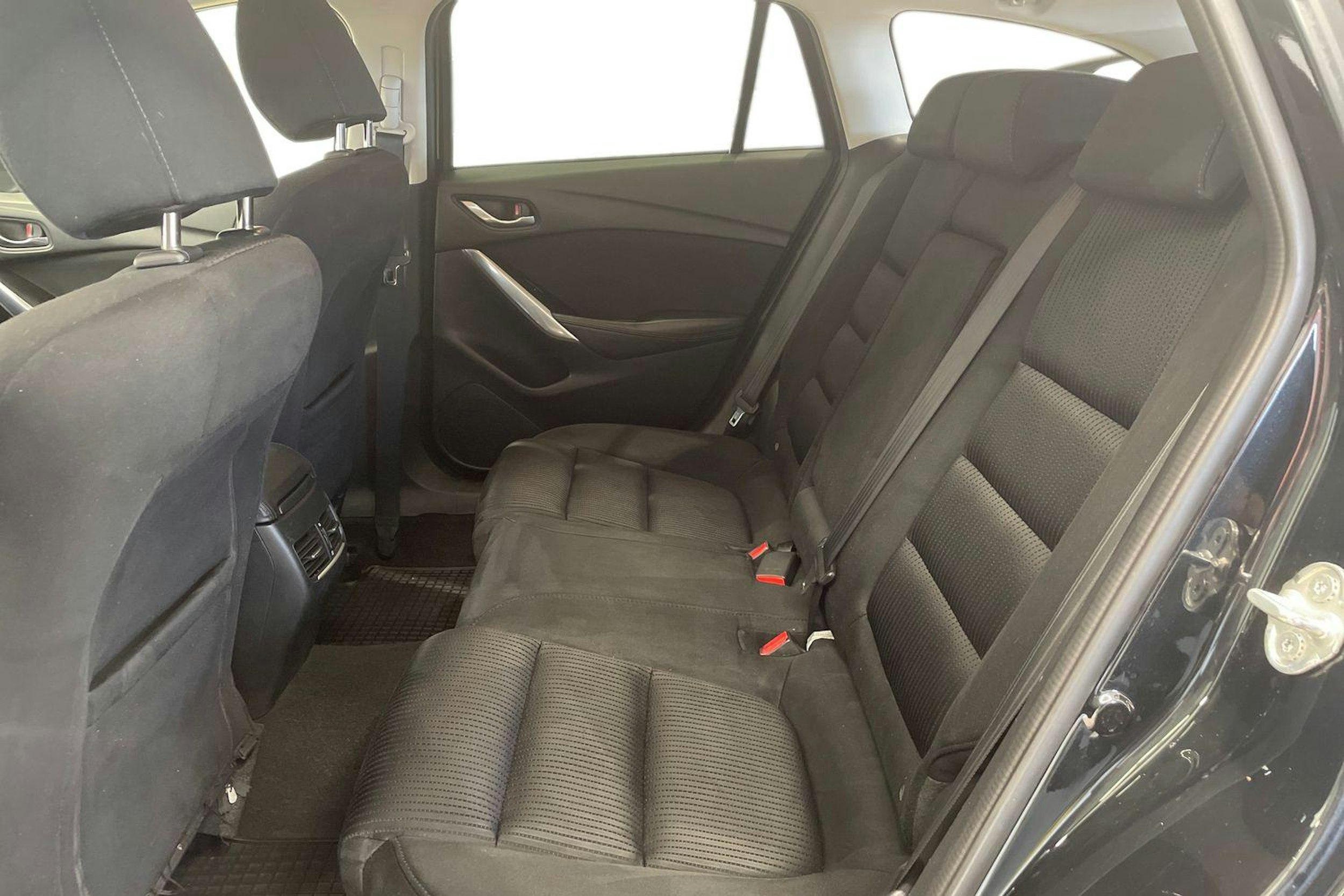 musta Mazda 6 2013 kuva 8.