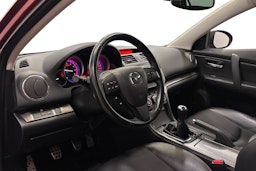 punainen Mazda 6 2013 kuva 7.
