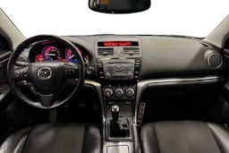 punainen Mazda 6 2013 kuva 9.