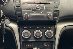 met. harmaa Mazda 6 2013 kuva 19.
