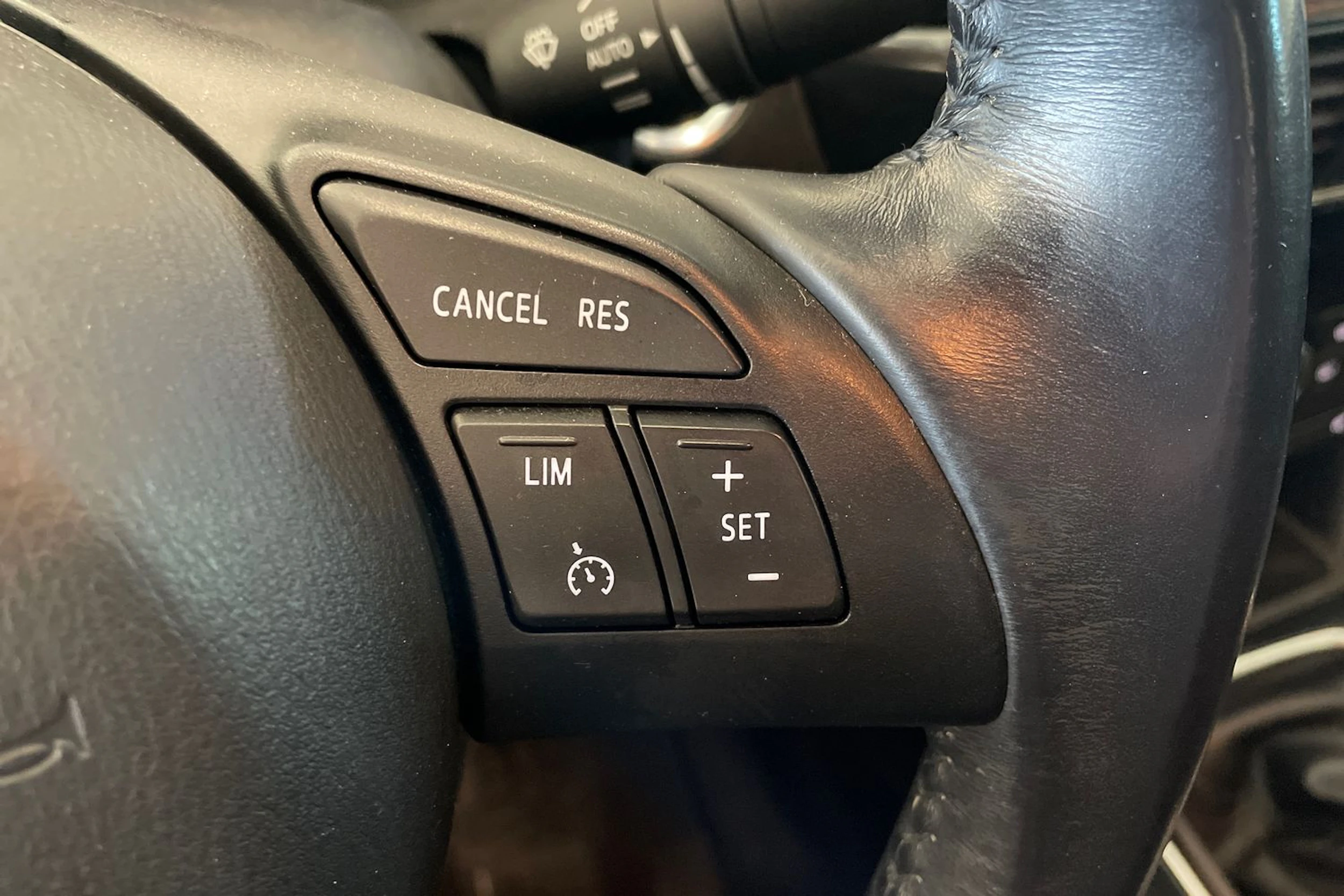 harmaa Mazda 6 2014 kuva 18.