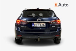 sininen Mazda 6 2015 kuva 3.