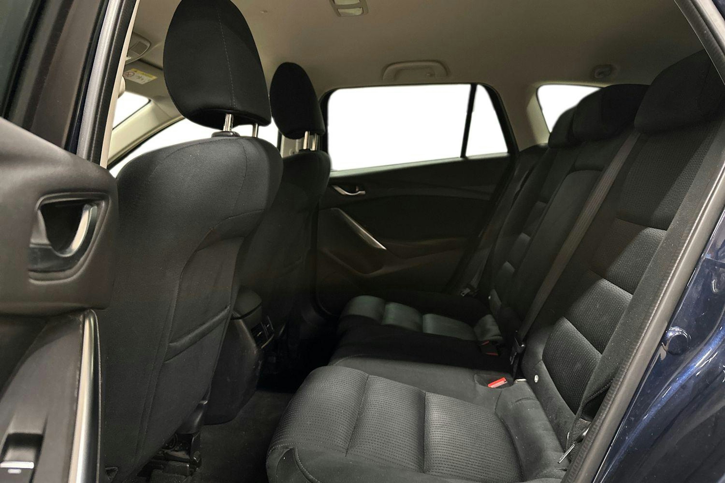 sininen Mazda 6 2015 kuva 10.