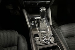 sininen Mazda 6 2015 kuva 19.