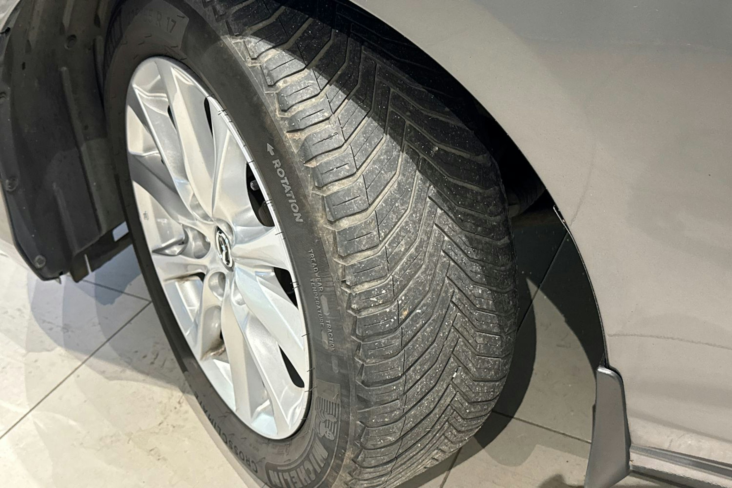 harmaa Mazda 6 2017 kuva 13.