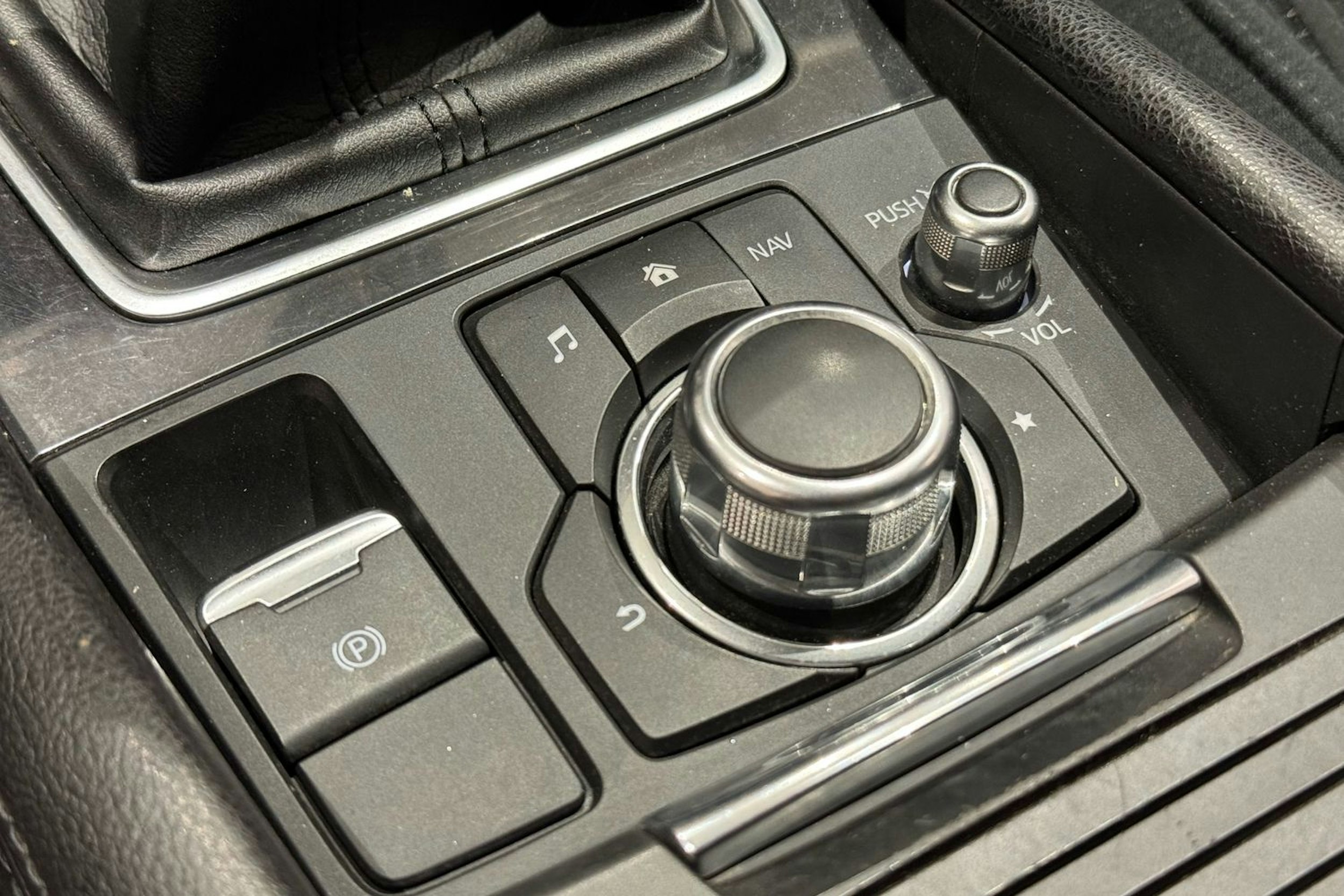 harmaa Mazda 6 2017 kuva 25.