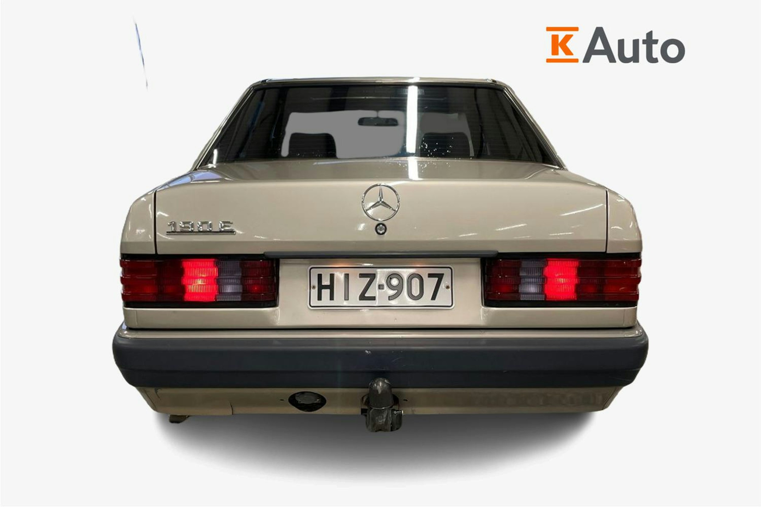ruskea (beige) Mercedes-Benz 190 1990 kuva 3.