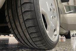 ruskea (beige) Mercedes-Benz 190 1990 kuva 13.