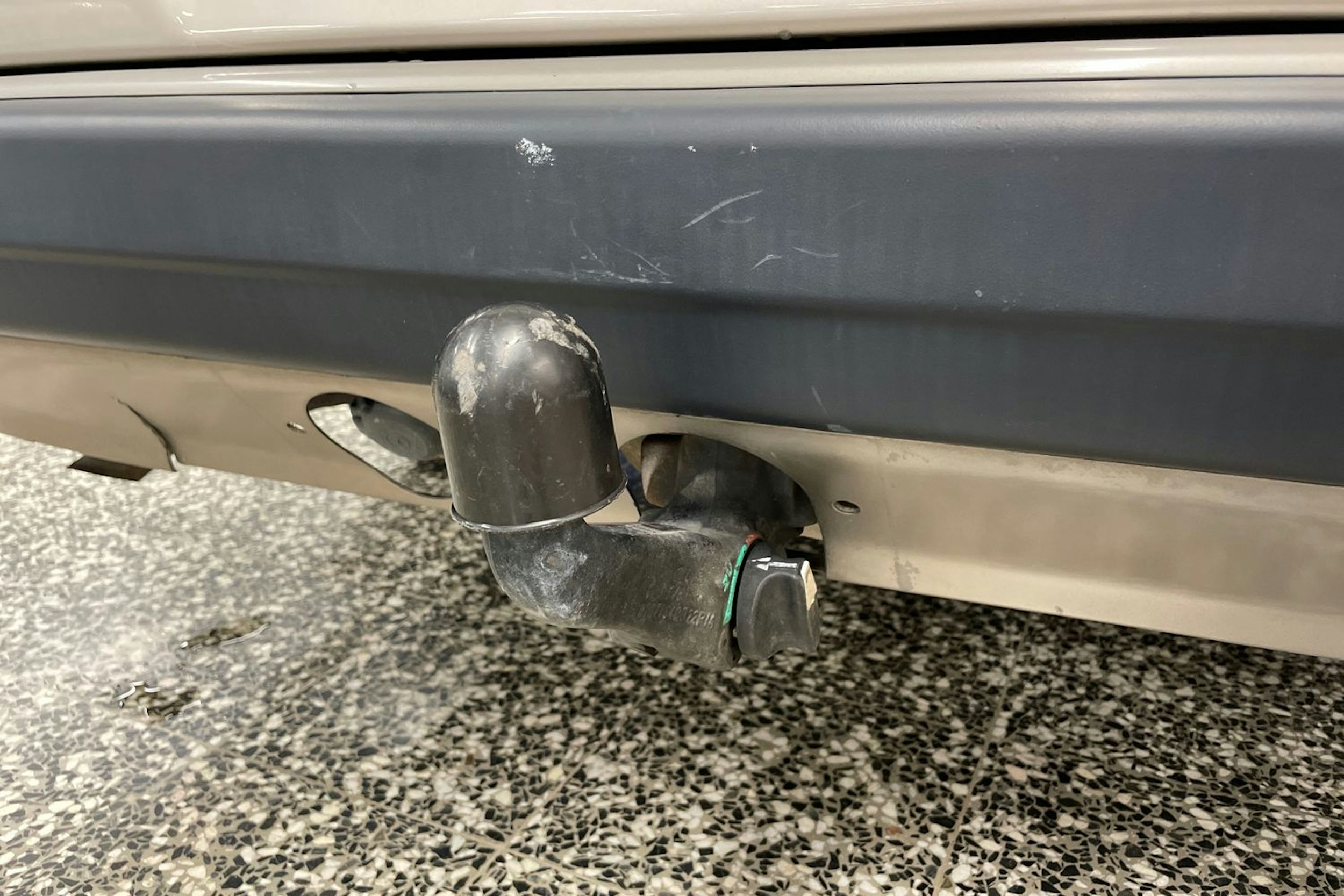 ruskea (beige) Mercedes-Benz 190 1990 kuva 25.