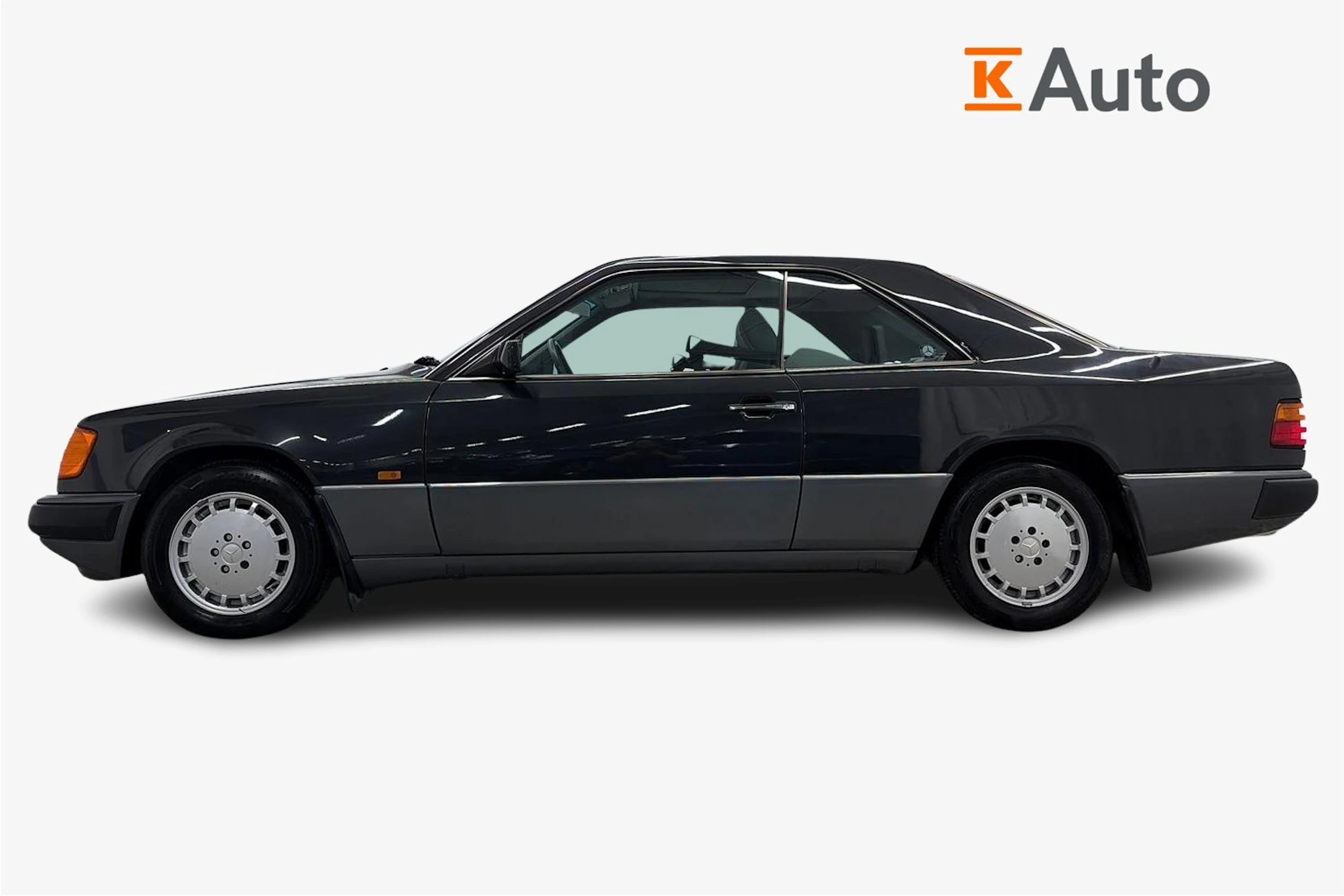 musta Mercedes-Benz 300 1992 kuva 5.