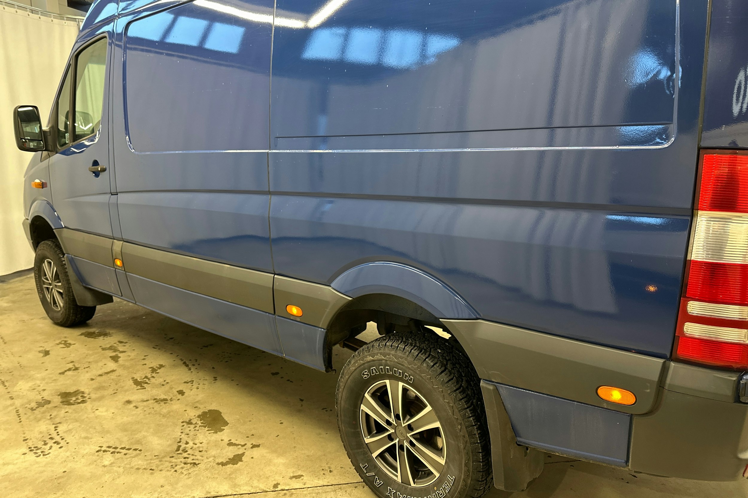 sininen Mercedes-Benz 315 CDI 4X4 2008 kuva 24.