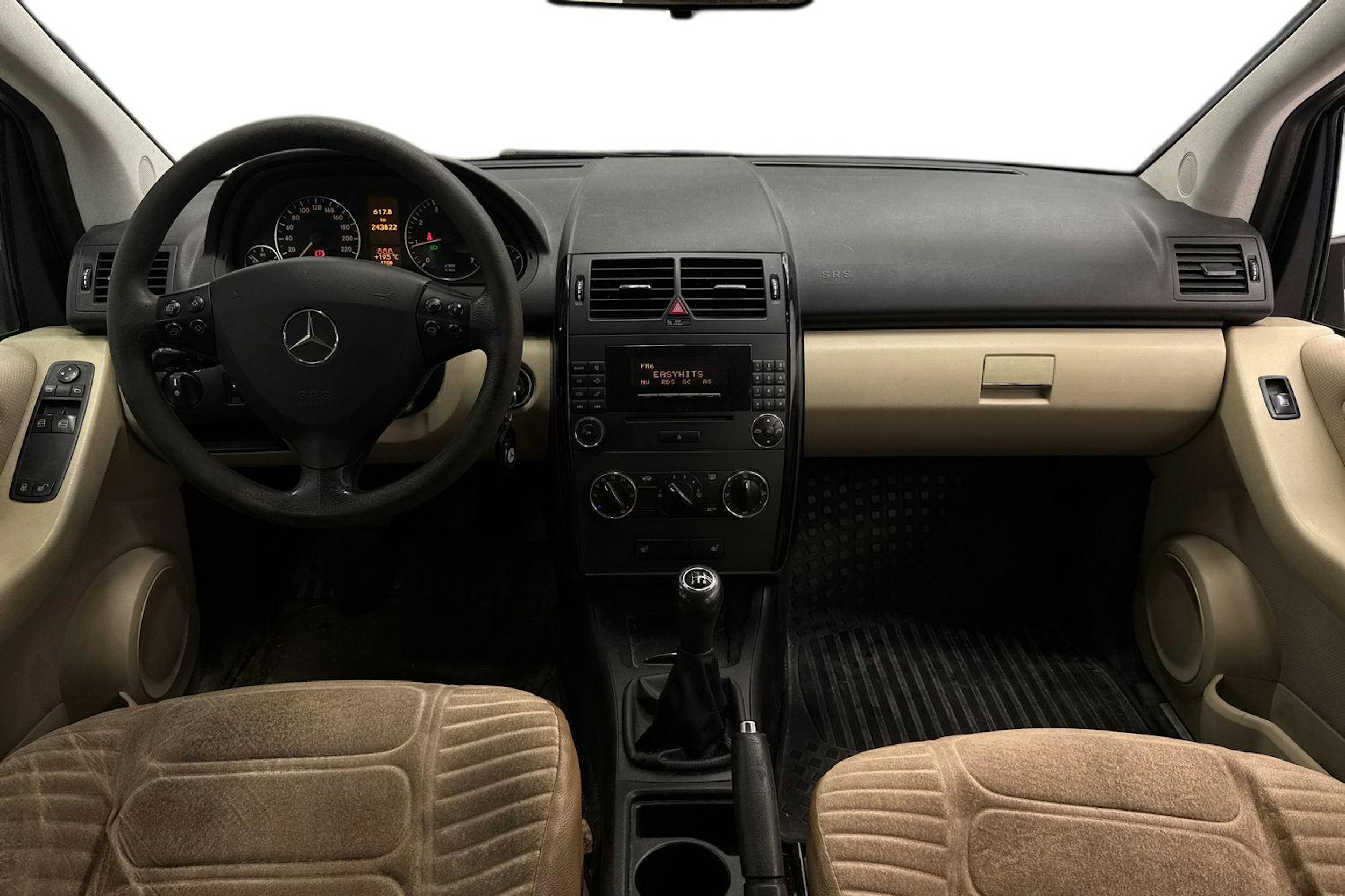 Harmaa Mercedes-Benz A 2006 kuva 7.