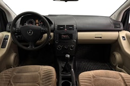 Harmaa Mercedes-Benz A 2006 kuva 7.