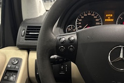 Harmaa Mercedes-Benz A 2006 kuva 12.