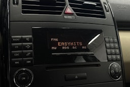 Harmaa Mercedes-Benz A 2006 kuva 19.