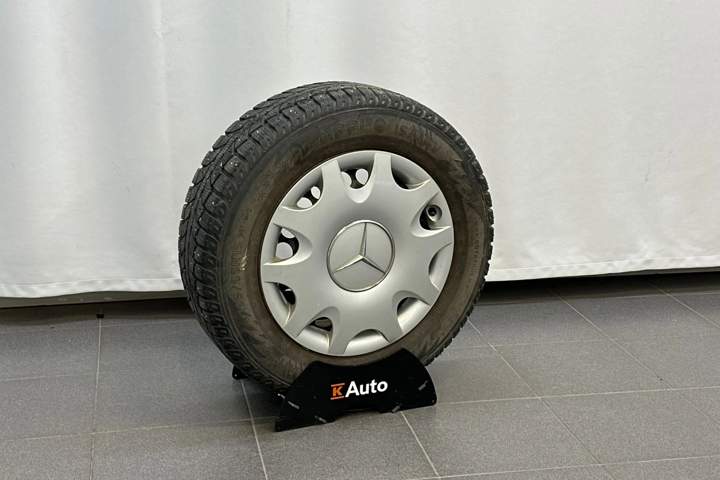 punainen Mercedes-Benz A 2006 kuva 26.