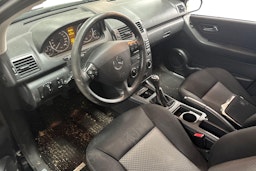 Musta Mercedes-Benz A 2006 kuva 3.