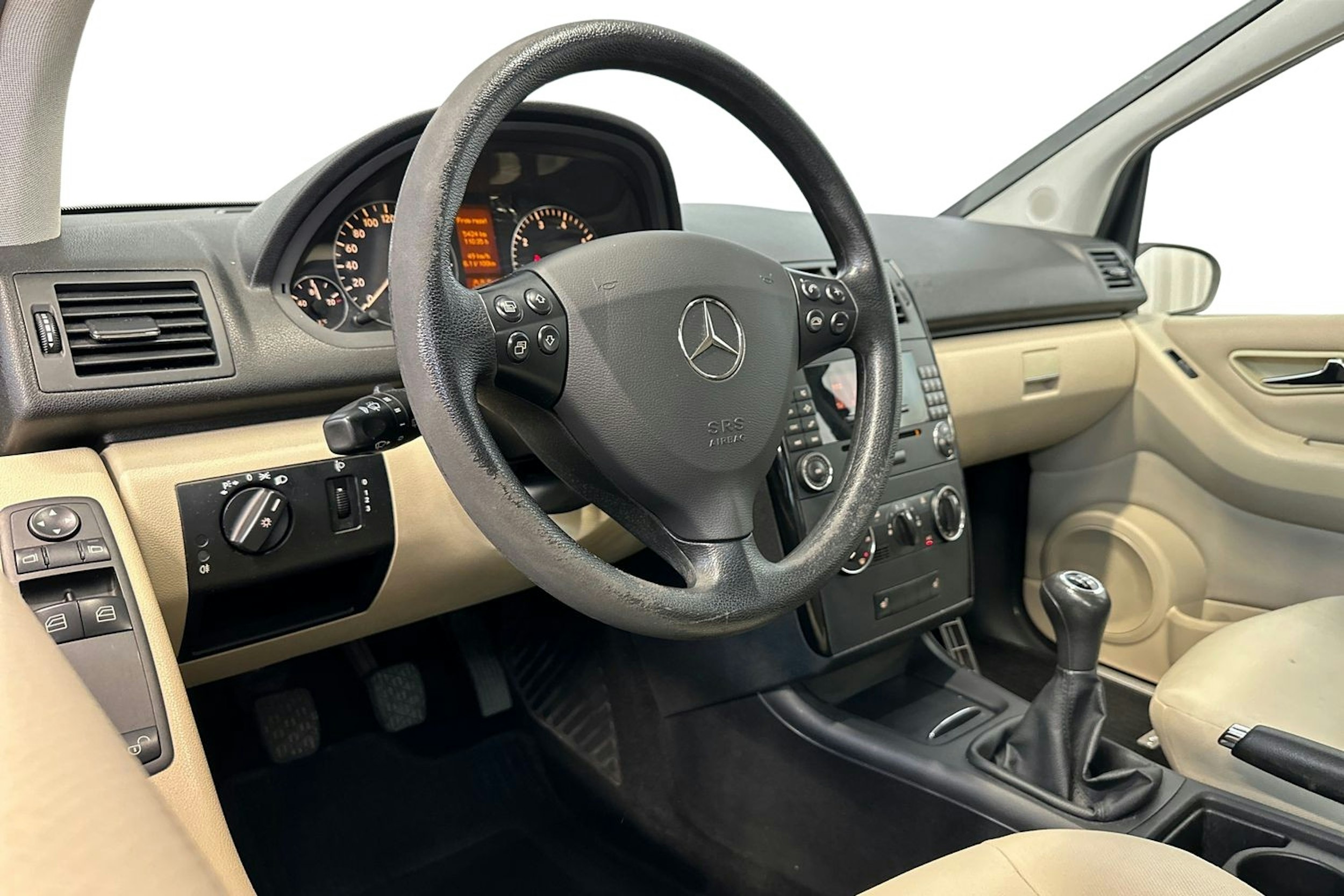 musta Mercedes-Benz A 2007 kuva 7.