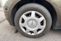 ruskea (beige) Mercedes-Benz A 2009 kuva 11.