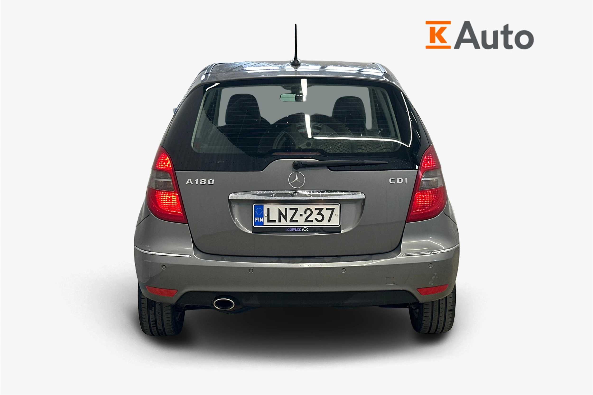 harmaa Mercedes-Benz A 2009 kuva 3.